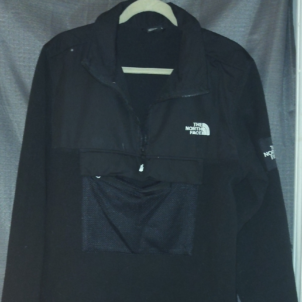 The North Face Black Quarter-Zip Fleece Pullover